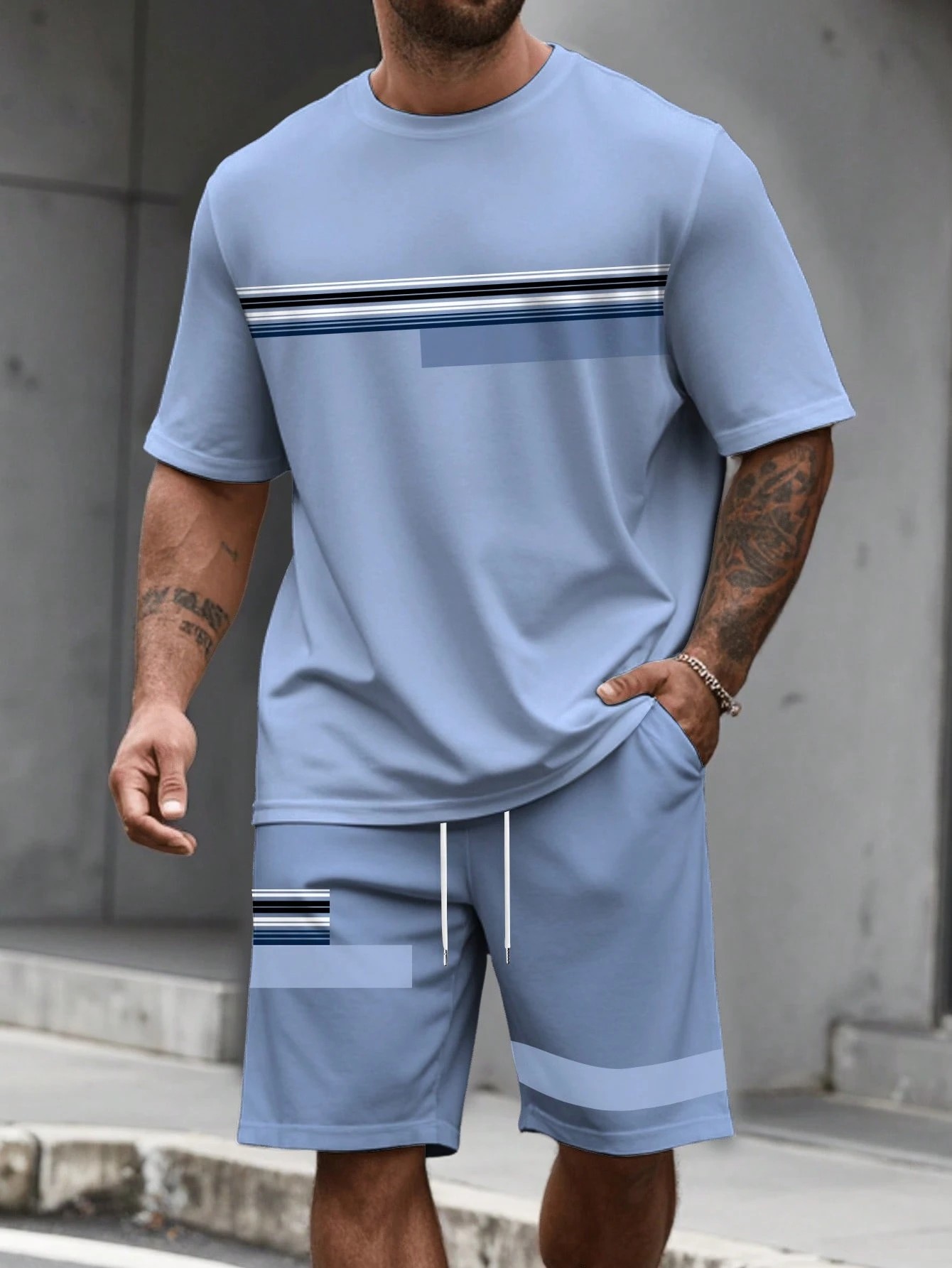 Street Fashion For 2026 - 2026년 여름 신상 남성 반팔 반바지