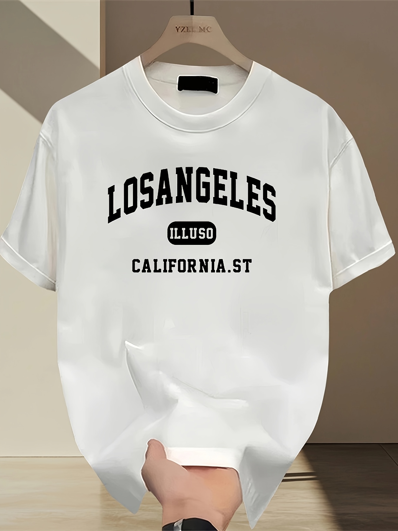 Street Fashion Los Angeles - 로스앤젤레스 레터 티셔츠 라운드넥 탑 심플
